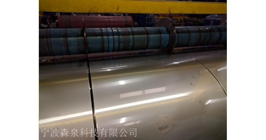 鈑金分切機輥平行對準可減少板料加工中的缺陷   